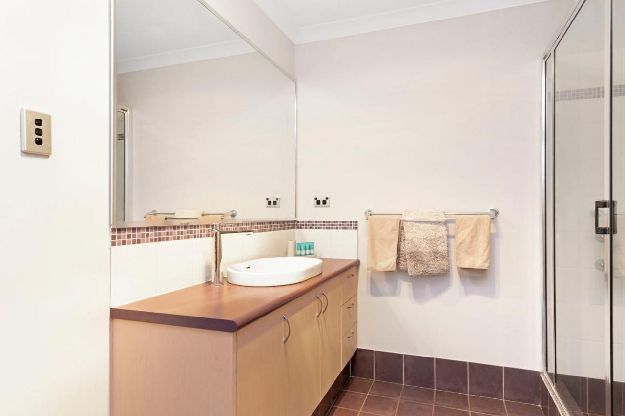 Baudins Of Busselton Bed And Breakfast - Adults Only Экстерьер фото