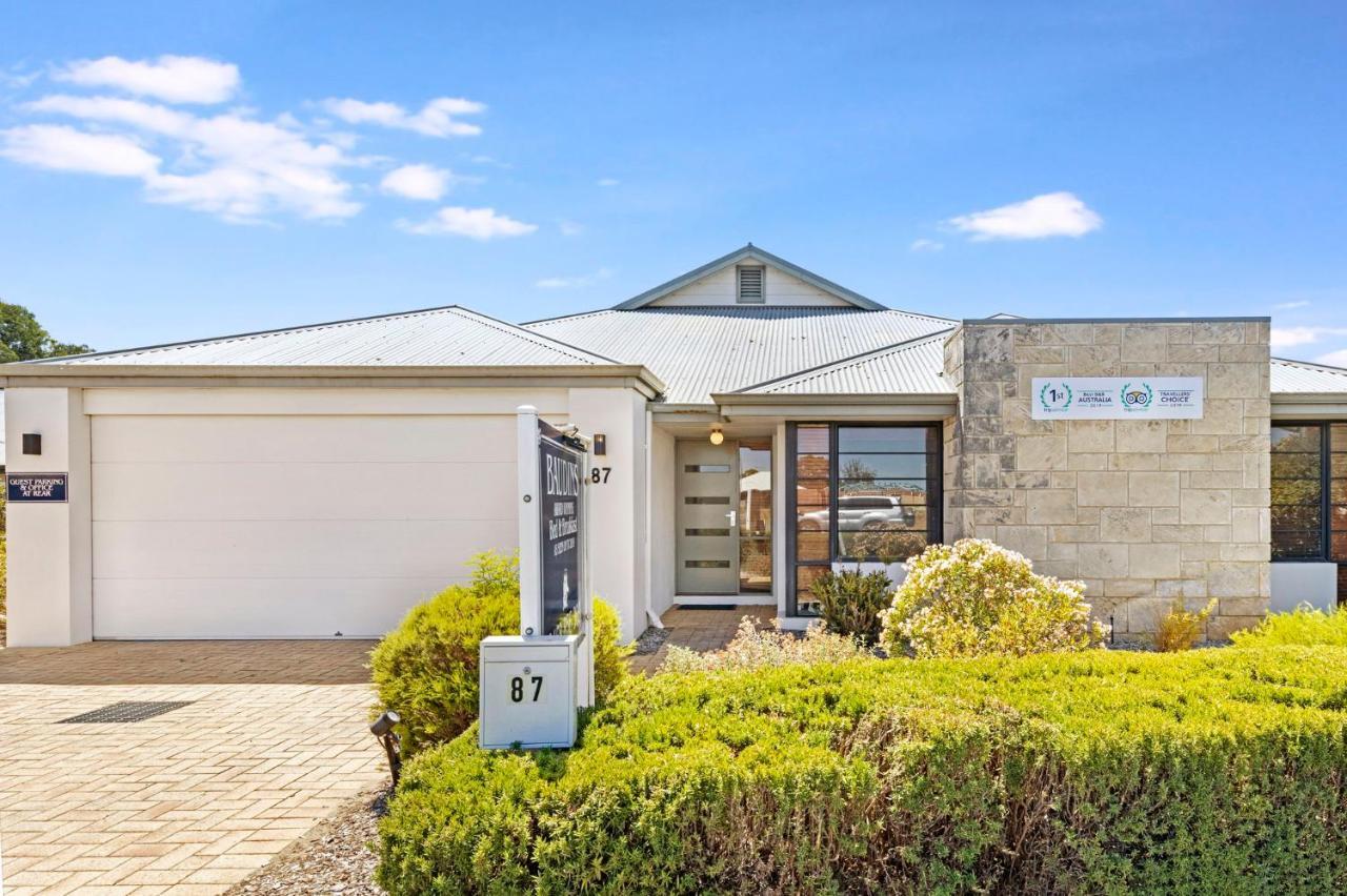Baudins Of Busselton Bed And Breakfast - Adults Only Экстерьер фото